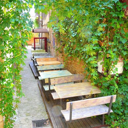 El Cau Del Papibou - Adults Only Hotel Peratallada Bagian luar foto